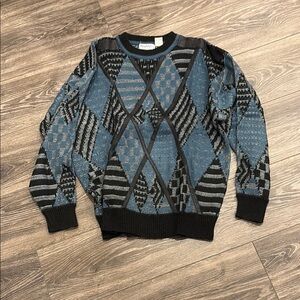 Stylish Geometric Crewneck Sweater